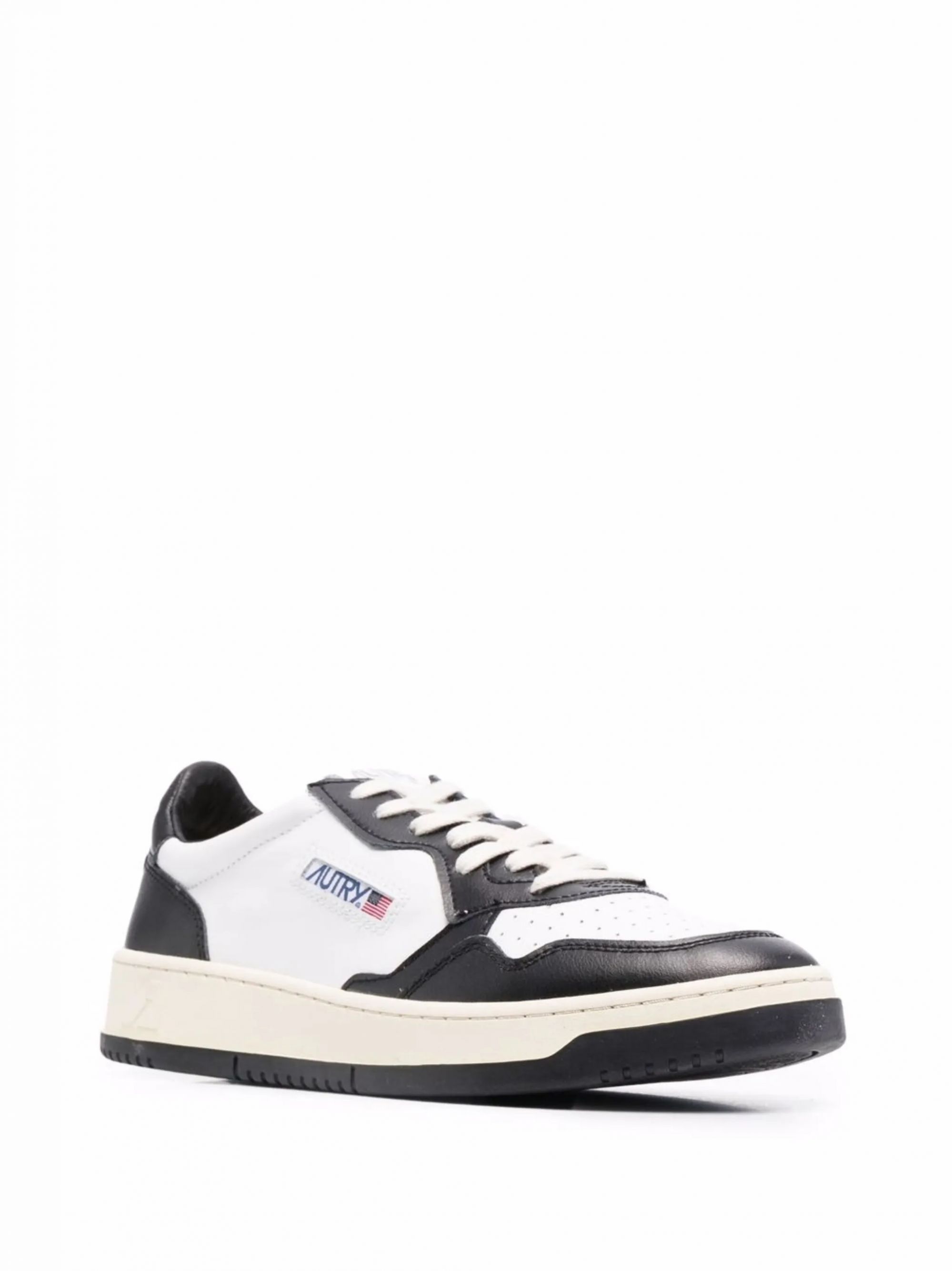 Autry Medalist Low Sneakers Man Autry Medalist Low Sneakers Uomo